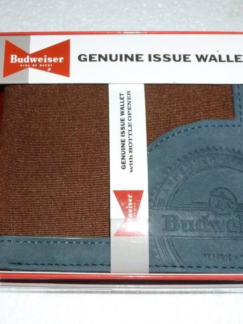 Budweiser Genuine Issue Bi-Fold Brown Men's Wallet / Bottle Opener - NIB